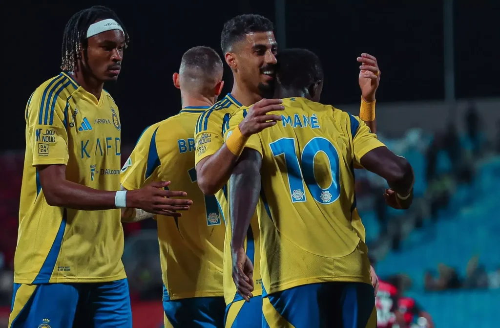 البليهي يتفوق.. تفاعل الجمهور على انتقال لاجامي إلى الهلال البليهي يتفوق.. تفاعل الجمهور على انتقال لاجامي إلى الهلال