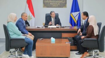 محافظ دمياط: تعزيز إجراءات التصدي لسرقة التيار الكهربائي بالتنسيق مع قطاع الكهرباء
