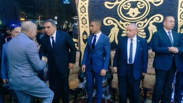 محافظ الدقهلية يتلقى العزاء في وفاة السكرتير العام بدار المناسبات بالمنصورة محافظ الدقهلية يتلقى العزاء في وفاة السكرتير العام بدار المناسبات بالمنصورة