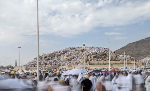 السعودية توقف آلاف المخالفين وتشدد إجراءات الدخول تمهيدا لموسم الحج السعودية توقف آلاف المخالفين وتشدد إجراءات الدخول تمهيدا لموسم الحج