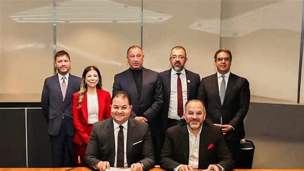 الأهلي يهنئ بلتون القابضة بالنجاح الكبير وزيادة رأس المال الأهلي يهنئ بلتون القابضة بالنجاح الكبير وزيادة رأس المال
