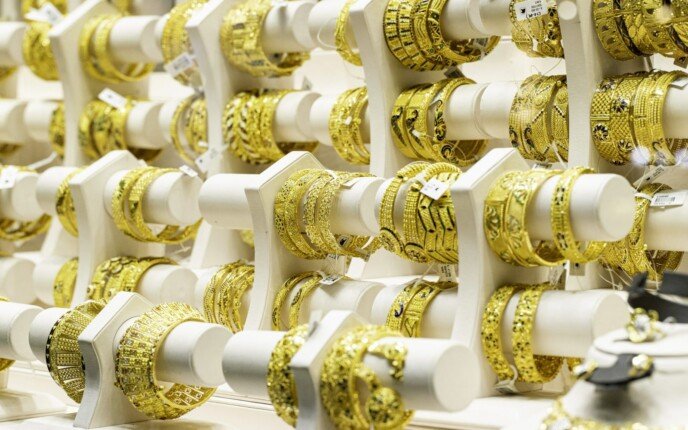 سعر الذهب في السعودية اليوم الثلاثاء 15 أبريل 2025