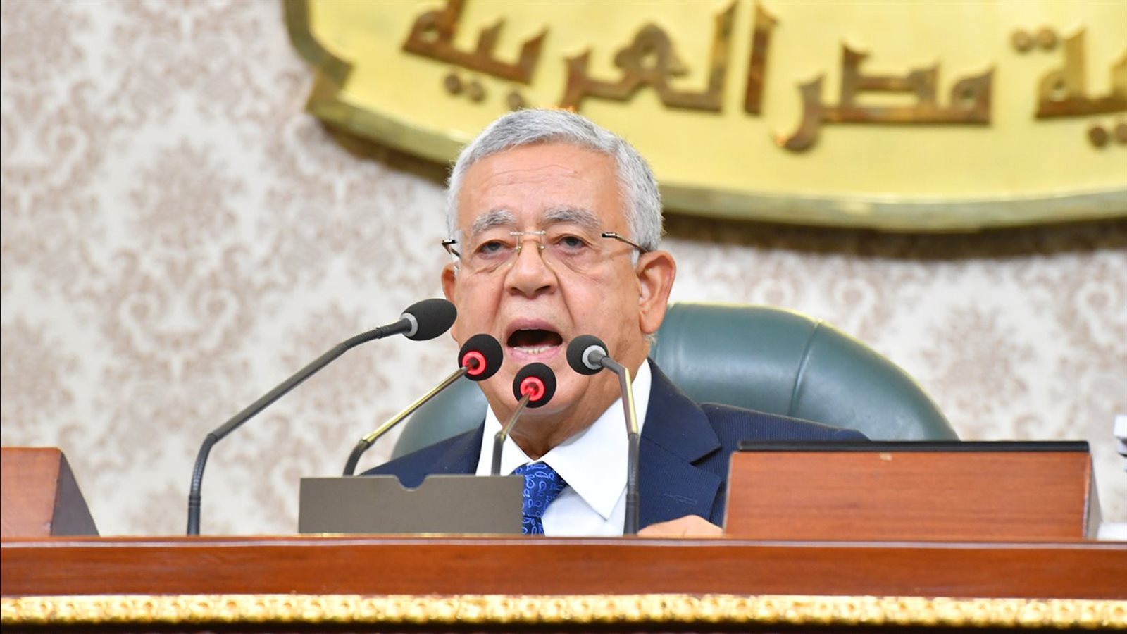 رئيس مجلس النواب يهنئ الشعب المصري بمناسبة أعياد القيامة وشم النسيم رئيس مجلس النواب يهنئ الشعب المصري بمناسبة أعياد القيامة وشم النسيم
