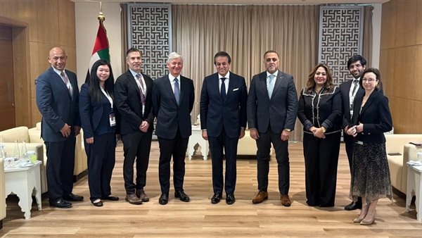 وزير الصحة يبحث التعاون مع شركة جلاسكو GSK في المجالات الطبية والبحثية وزير الصحة يبحث التعاون مع شركة جلاسكو GSK في المجالات الطبية والبحثية