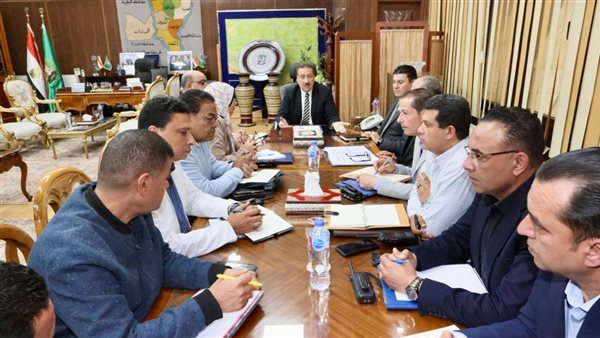 محافظ المنوفية: تنمية الموارد الذاتية والتفكير خارج الصندوق لتحسين جودة الخدمات محافظ المنوفية: تنمية الموارد الذاتية والتفكير خارج الصندوق لتحسين جودة الخدمات