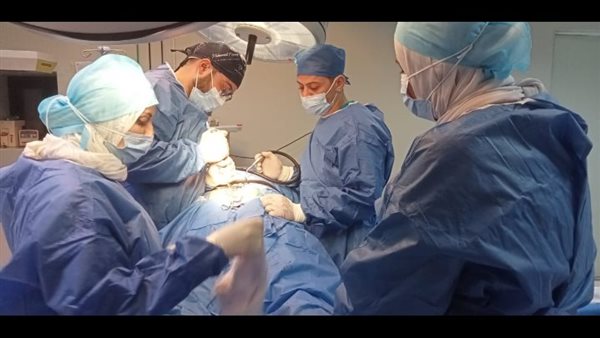 نجاح أول عملية جراحية متقدمة للعمود الفقري بمستشفى ديرب نجم المركزي بالشرقية نجاح أول عملية جراحية متقدمة للعمود الفقري بمستشفى ديرب نجم المركزي بالشرقية
