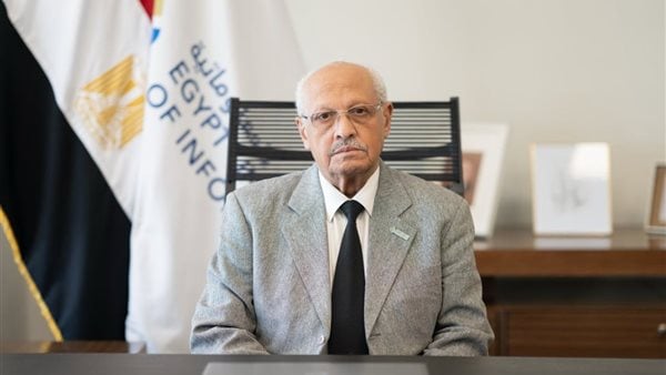 خلفًا للدكتورة ريم بهجت.. تكليف الدكتور أحمد حمد قائمًا بأعمال رئيس جامعة مصر للمعلوماتية خلفًا للدكتورة ريم بهجت.. تكليف الدكتور أحمد حمد قائمًا بأعمال رئيس جامعة مصر للمعلوماتية