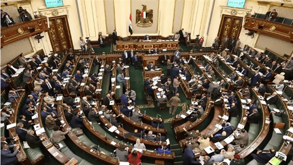 بعد إعادة المداولة ببعض المواد.. البرلمان يوافق نهائيا على مشروع قانون العمل الجديد