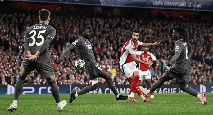 الكشف عن حكم مباراة ريال مدريد وأرسنال في دوري أبطال أوروبا