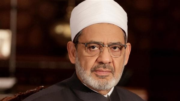 شيخ الأزهر يتدخل لحل مشكلة بين زوجين بعد رفض الأب عودة ابنته لزوجها بعد الصلح شيخ الأزهر يتدخل لحل مشكلة بين زوجين بعد رفض الأب عودة ابنته لزوجها بعد الصلح