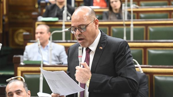 محمد جبران: قانون العمل الجديد يشمل كل فئات العمال ويحمي حقوقهم
