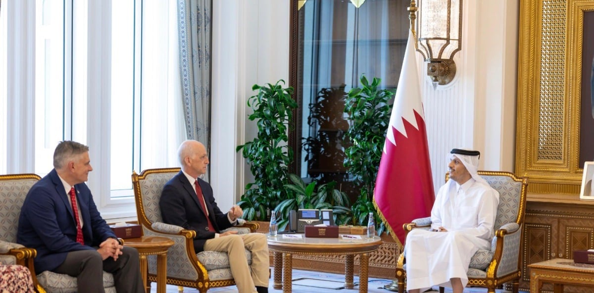  رئيس مجلس الوزراء وزير الخارجية يستقبل وفدا من الكونغرس الأمريكي رئيس مجلس الوزراء وزير الخارجية يستقبل وفدا من الكونغرس الأمريكي