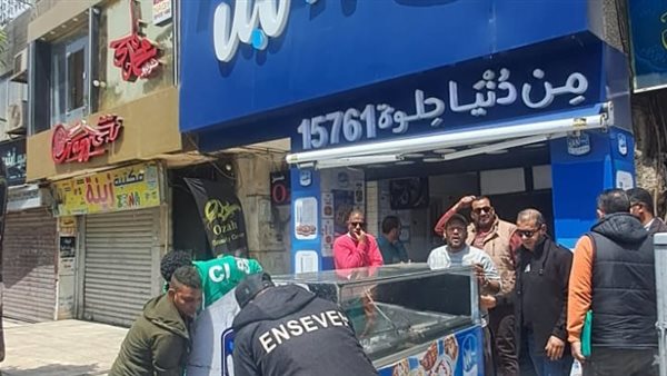 تفاصيل غلق محلات بـ لبن و بلين
