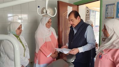 نائب وزير الصحة يجرى زيارة ميدانية لعددٍ من المستشفيات ومنشآت الرعاية الأولية بمحافظة البحيرة نائب وزير الصحة يجرى زيارة ميدانية لعددٍ من المستشفيات ومنشآت الرعاية الأولية بمحافظة البحيرة