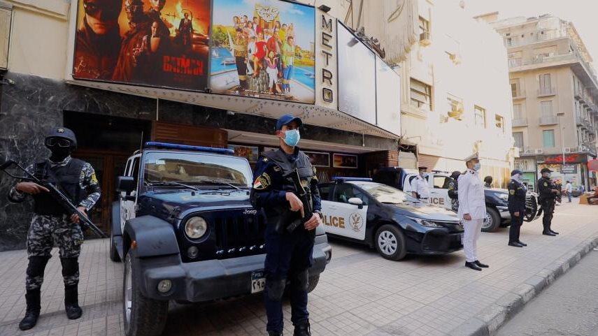 بعد نشر صورهم.. القبض على شخصين يتعاطون المخدرات بالمعادي بعد نشر صورهم.. القبض على شخصين يتعاطون المخدرات بالمعادي