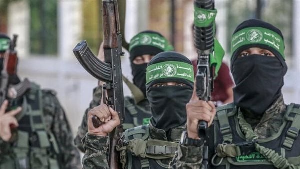 حماس ترد على الاحتلال: شعبنا لن يلقي سلاحه ولن يتراجع عن الدفاع عن أرضه حماس ترد على الاحتلال: شعبنا لن يلقي سلاحه ولن يتراجع عن الدفاع عن أرضه