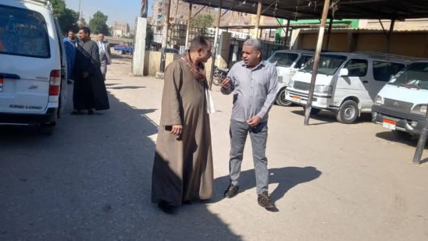 قنا: حملات مكثفة بفرشوط لتحقيق الانضباط ورفع كفاءة الخدمات قنا: حملات مكثفة بفرشوط لتحقيق الانضباط ورفع كفاءة الخدمات