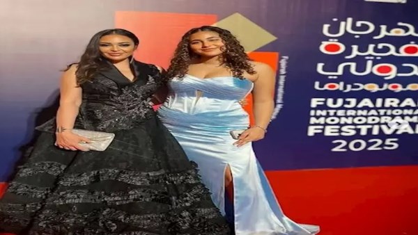 معرفتش لقب جدها.. موقف محرج لابنة داليا البحيرى.. فيديو