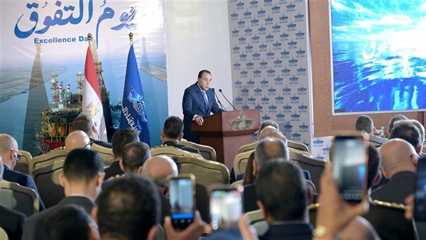 خلال احتفالية "يوم التفوُّق".. مدبولي: نشهد تحولًا جذريًا فى أنشطة قناة السويس