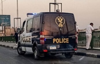 طليقته انتقمت منه بطريقتها.. ملابسات صور شخص يحمل أسلحة نارية ويمارس البلطجة بالجيزة