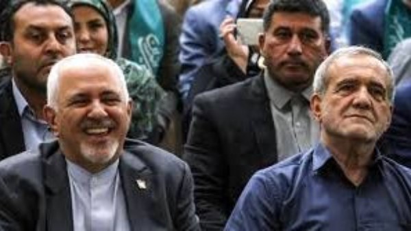 بزشكيان يقبل استقالة ظريف من منصبه كمفاوض في الاتفاق النووي الإيراني