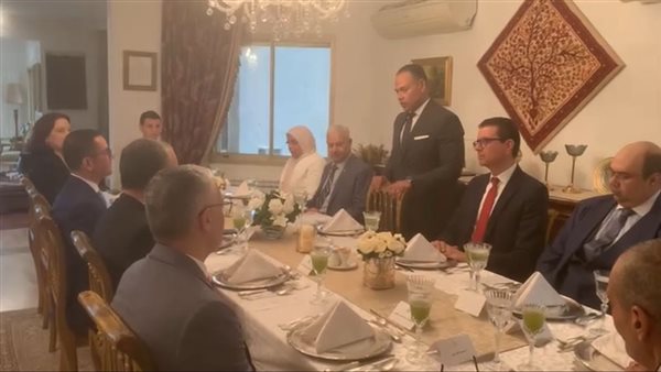 الخطيب يلتقي وزير الاقتصاد والتخطيط التونسي لبحث سبل تعزيز التعاون المشترك الخطيب يلتقي وزير الاقتصاد والتخطيط التونسي لبحث سبل تعزيز التعاون المشترك