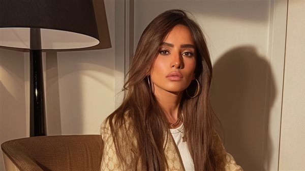 زينة تواجه "الشيطان شاطر" في أول تعاون سينمائي مع أحمد عيد