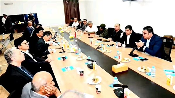 وزير الإسكان يشدد على استمرار العمل على مدار اليوم بنظام الورديات لدفع عجلة العمل وزير الإسكان يشدد على استمرار العمل على مدار اليوم بنظام الورديات لدفع عجلة العمل