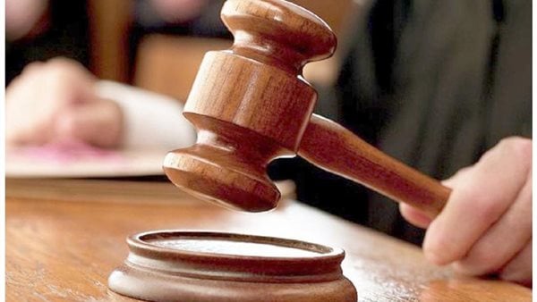 القاهرة 24 يكشف أسباب براءة متهم من جريمة ضرب أفضى إلى موت والدته بـ بورسعيد