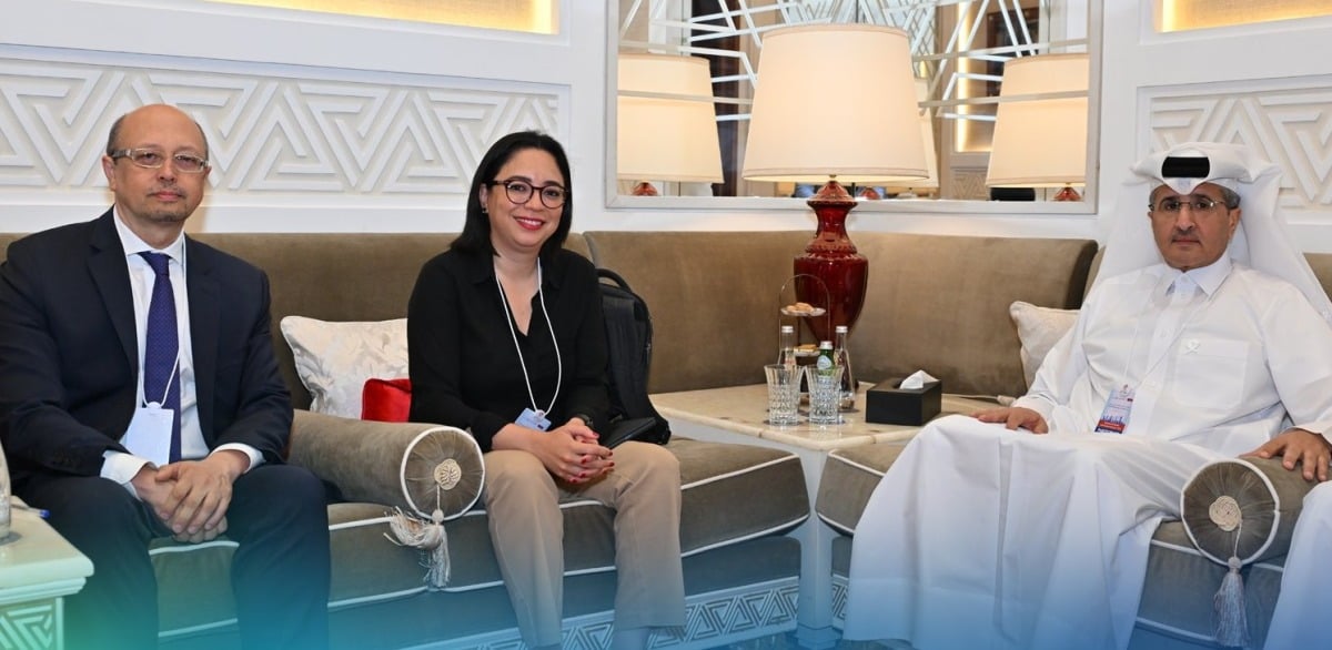 الهاجري يجتمع مع كبار مسؤولي لجنة الطيران المدني لدول أمريكا اللاتينية