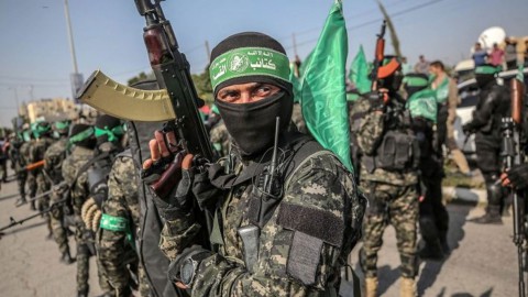 نتنياهو يوجه المفاوضين بـ”مواصلة الخطوات” لإطلاق سراح الرهائن.. و”حماس” تواصل المشاورات للرد على المقترح الأخير للتهدئة نتنياهو يوجه المفاوضين بـ”مواصلة الخطوات” لإطلاق سراح الرهائن.. و”حماس” تواصل المشاورات للرد على المقترح الأخير للتهدئة