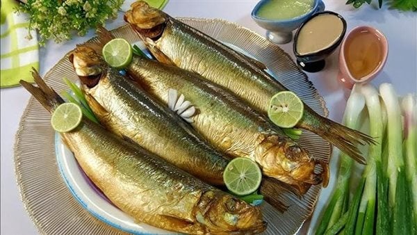 أكلات شم النسيم.. تجار: ارتفاع أسعار الفسيخ والرنجة 20% عن العام الماضي