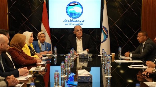 أمانة المشروعات الصغيرة والمتوسطة المركزية بـ"مستقبل وطن" تستعرض خطة عملها في المحافظات