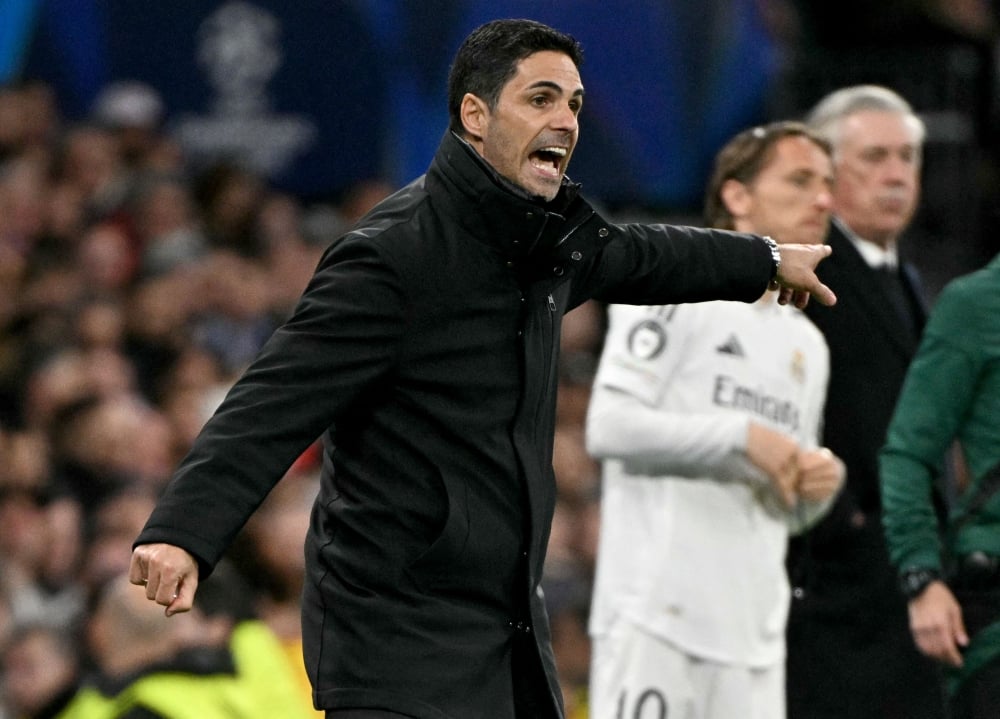أرسنال يجرد ريال مدريد من لقبه ليواجه باريس .. وإنتر يقصي البايرن ليقابل برشلونة أرسنال يجرد ريال مدريد من لقبه ليواجه باريس .. وإنتر يقصي البايرن ليقابل برشلونة