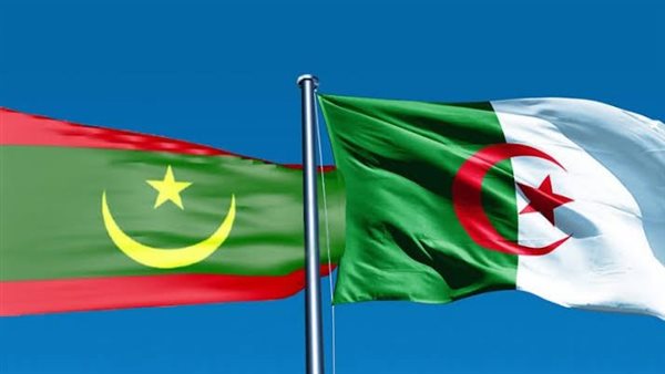اتفاق دفاعي بين نواكشوط والجزائر.. ووزير الدفاع الموريتاني يؤكد الرغبة في تعزيز الشراكة اتفاق دفاعي بين نواكشوط والجزائر.. ووزير الدفاع الموريتاني يؤكد الرغبة في تعزيز الشراكة