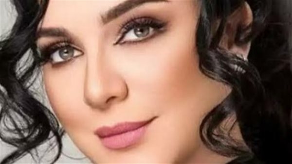 طارق الشناوي يرفض شطب سلاف فواخرجي من نقابة الفنانين السوريين طارق الشناوي يرفض شطب سلاف فواخرجي من نقابة الفنانين السوريين