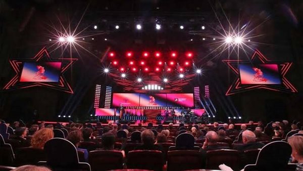 انطلاق مهرجان موسكو السينمائي الدولي الـ47 انطلاق مهرجان موسكو السينمائي الدولي الـ47