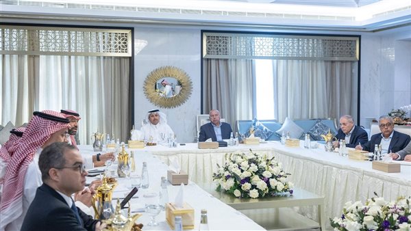 كامل الوزير يزور مشروع «نيوم» ويبحث فرص التعاون اللوجستي البحري بين مصر والسعودية كامل الوزير يزور مشروع «نيوم» ويبحث فرص التعاون اللوجستي البحري بين مصر والسعودية