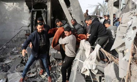 صحة غزة: ارتفاع حصيلة الإبادة الإسرائيلية إلى 51 ألفا و65 شهيدا صحة غزة: ارتفاع حصيلة الإبادة الإسرائيلية إلى 51 ألفا و65 شهيدا