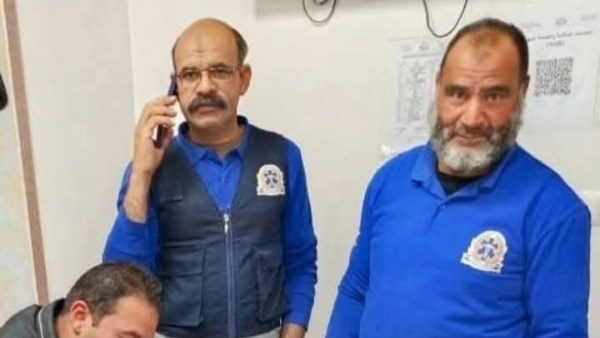 مسعفان بالمنيا يعيدان2.7 مليون جنيه و830 جرام ذهب لأسرة ضحايا حادث بالصحراوي مسعفان بالمنيا يعيدان2.7 مليون جنيه و830 جرام ذهب لأسرة ضحايا حادث بالصحراوي