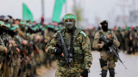 “حماس” تحمل نتنياهو مسؤولية فشل الاتفاق: لن يفلح في اقتلاع شعبنا ويرفض الإفراج عن الأسرى الإسرائيليين دفعة واحدة “حماس” تحمل نتنياهو مسؤولية فشل الاتفاق: لن يفلح في اقتلاع شعبنا ويرفض الإفراج عن الأسرى الإسرائيليين دفعة واحدة