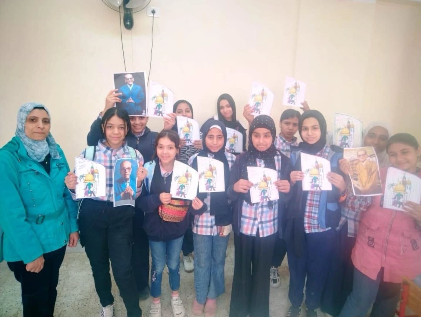 قد تكون صورة ‏‏‏١٠‏ أشخاص‏ و‏أشخاص يدرسون‏‏