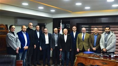 أبرزها عدم التجديد لزيزو.. أزمات تلاحق مجلس إدارة الزمالك في الفترة الأخيرة أبرزها عدم التجديد لزيزو.. أزمات تلاحق مجلس إدارة الزمالك في الفترة الأخيرة