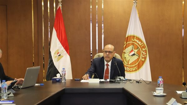 الاثنين والخميس المُقبلان إجازة مدفوعة الأجر للعاملين بالقطاع الخاص بمناسبة شم النسيم وعيد تحرير سيناء الاثنين والخميس المُقبلان إجازة مدفوعة الأجر للعاملين بالقطاع الخاص بمناسبة شم النسيم وعيد تحرير سيناء