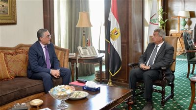 رئيس الأعلى للإعلام يبحث مع رئيس هيئة الاستثمار سبل التعاون