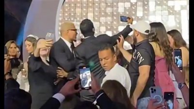 الشاب المصفوع من عمرو دياب يطعن على حكم تغريم الفنان 200 جنيه