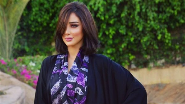 بسمة بوسيل تتألق بأغنية "في شرع مين".. وتحقق مشاهدات كبيرة بسمة بوسيل تتألق بأغنية "في شرع مين".. وتحقق مشاهدات كبيرة