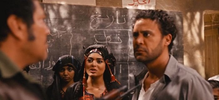 فيلم اللعب مع العيال.. مغامرة لـ مدرس تاريخ انتقل للعيش في الصحراء فيلم اللعب مع العيال.. مغامرة لـ مدرس تاريخ انتقل للعيش في الصحراء