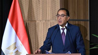 رئيس الوزراء: قرار رفع سعر البنزين يُعلن يوم الجمعة لضمان استقرار السوق