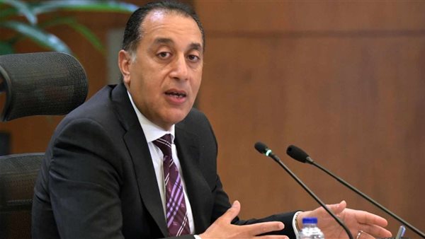 تعليقًا على هجرة الأطباء.. رئيس الوزراء: "كمان 6 سنين كليات الطب ستخرّج 29 ألف خريج"
